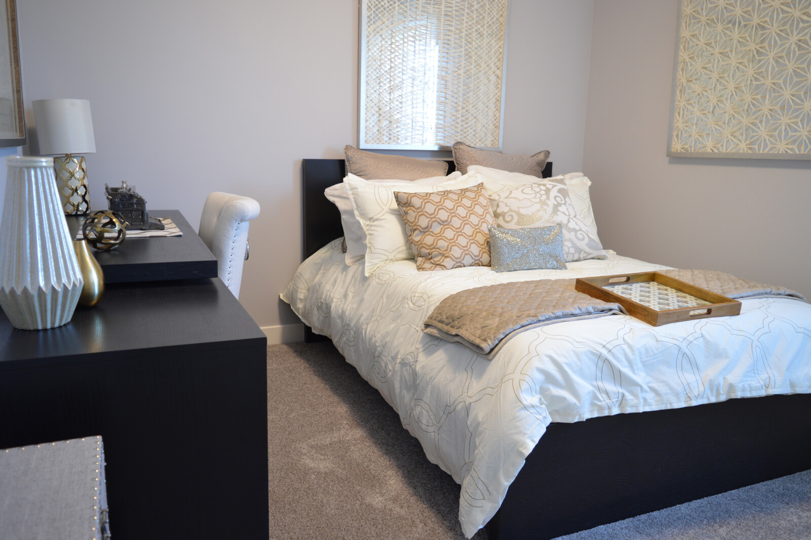 An Overview of How to Design a Comfortable Modern Guest Room